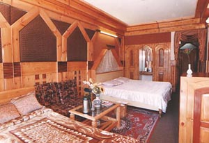 Welcome Hotel Room