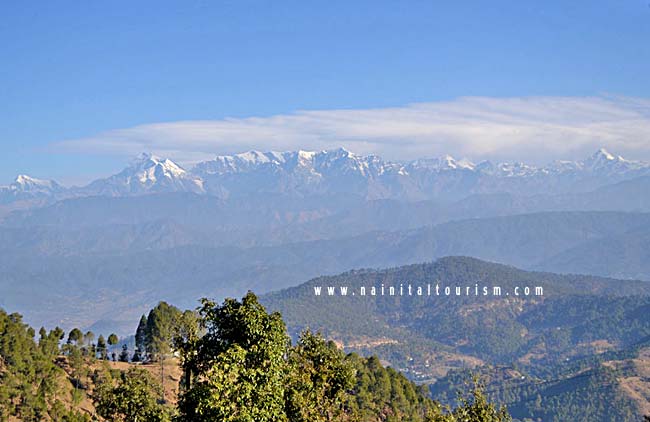 Kausani the Honeymooner's Destination