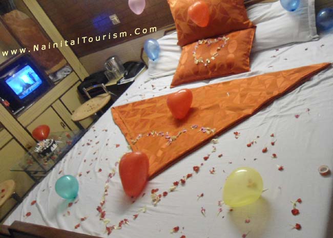 Honeymoon Room Decoration