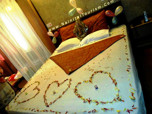 Honeymoon Bed Decoration