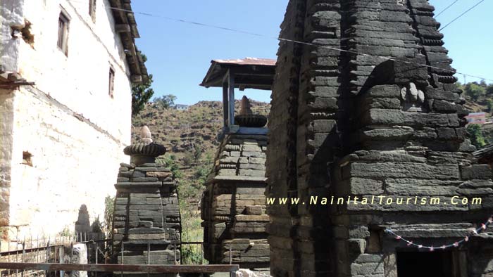  Haat - Kalika Temple :- Gangolihat